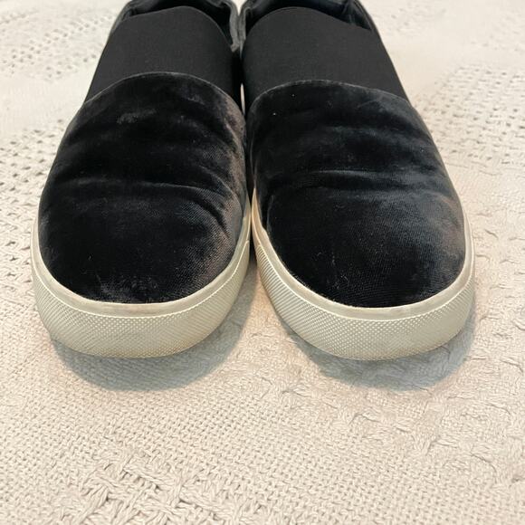 VINCE black velvet stretch slip on sneaker flats size 9 SHELF 5022 - Picture 6 of 9